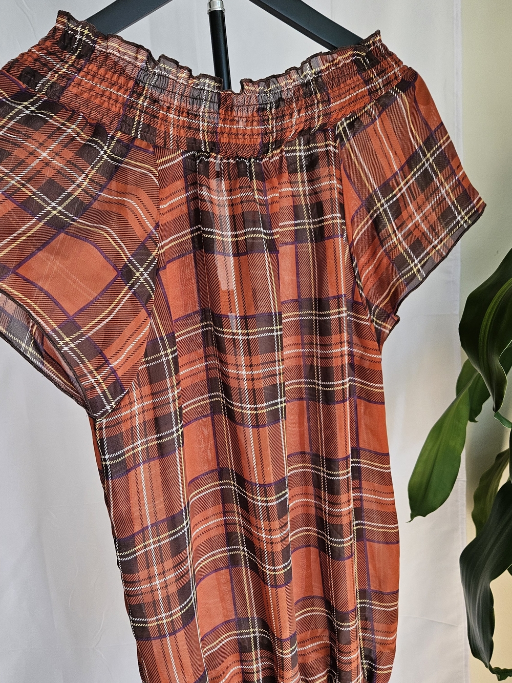Ali & Kris Plaid Off-The-Shoulder Smocked Blouse M - Picture 7 of 9